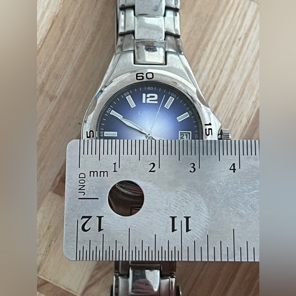 Lorus Men’s Watch Blue Ombre Dial Stainless Steel Bracelet Date Window - Picture 10 of 12